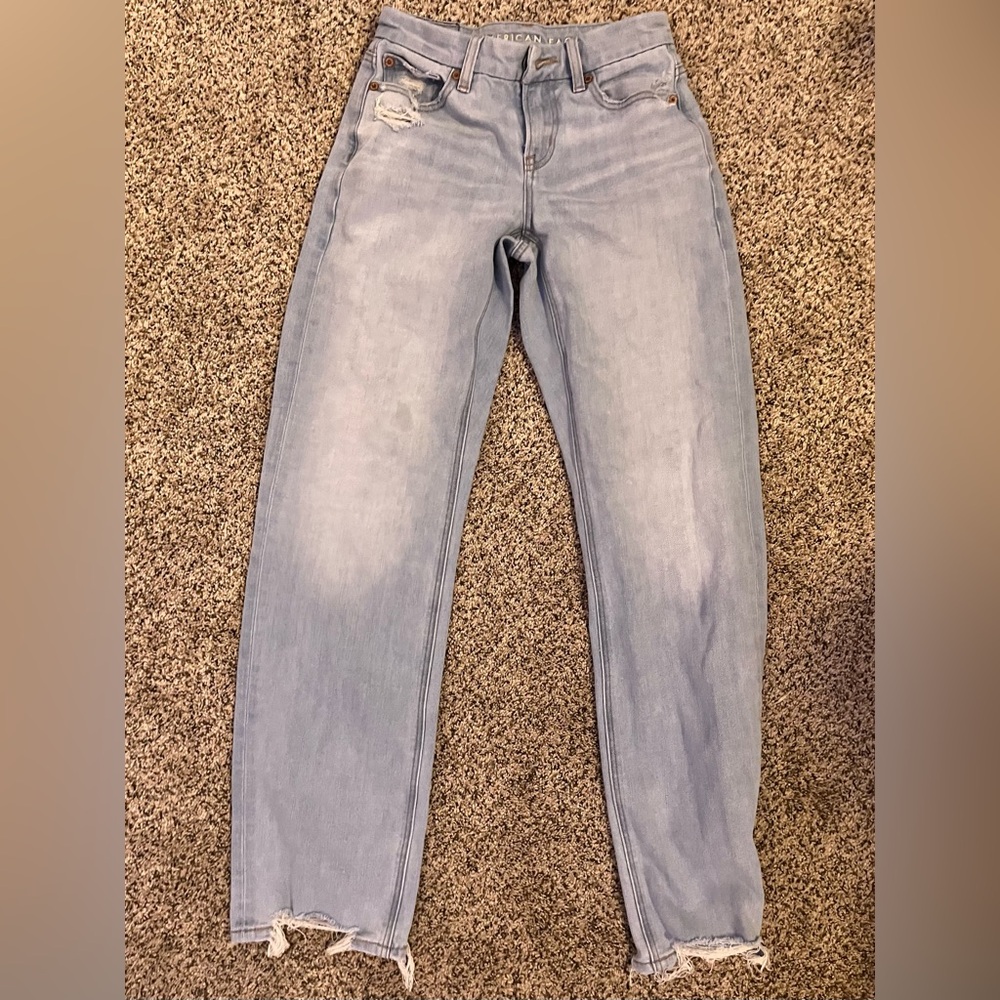 American Eagle Straight Leg High Rise Jeans
